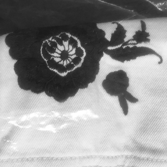 Sz XL Ralph Lauren Alabaster Wash WHITE Denim Fitted Jacket w/ BLACK Embroidery - Picture 5 of 5